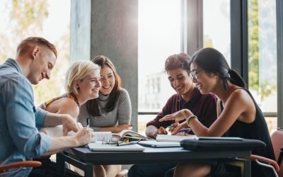 Comment intégrer une grande école de commerce après un bac+2/bac+3 ?